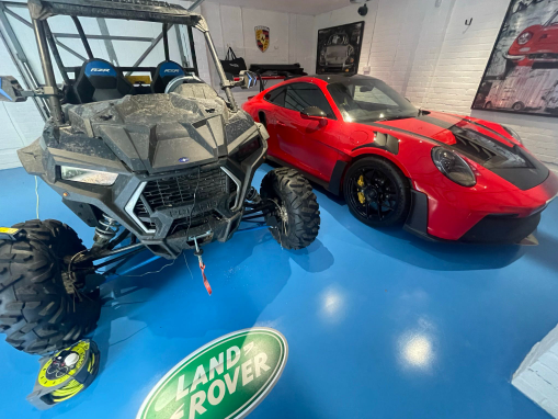 Elevate Your Space with Epoxy Flooring in Ascot and Bournemouth Elevate Your Space with Epoxy Flooring in Ascot and Bournemouth